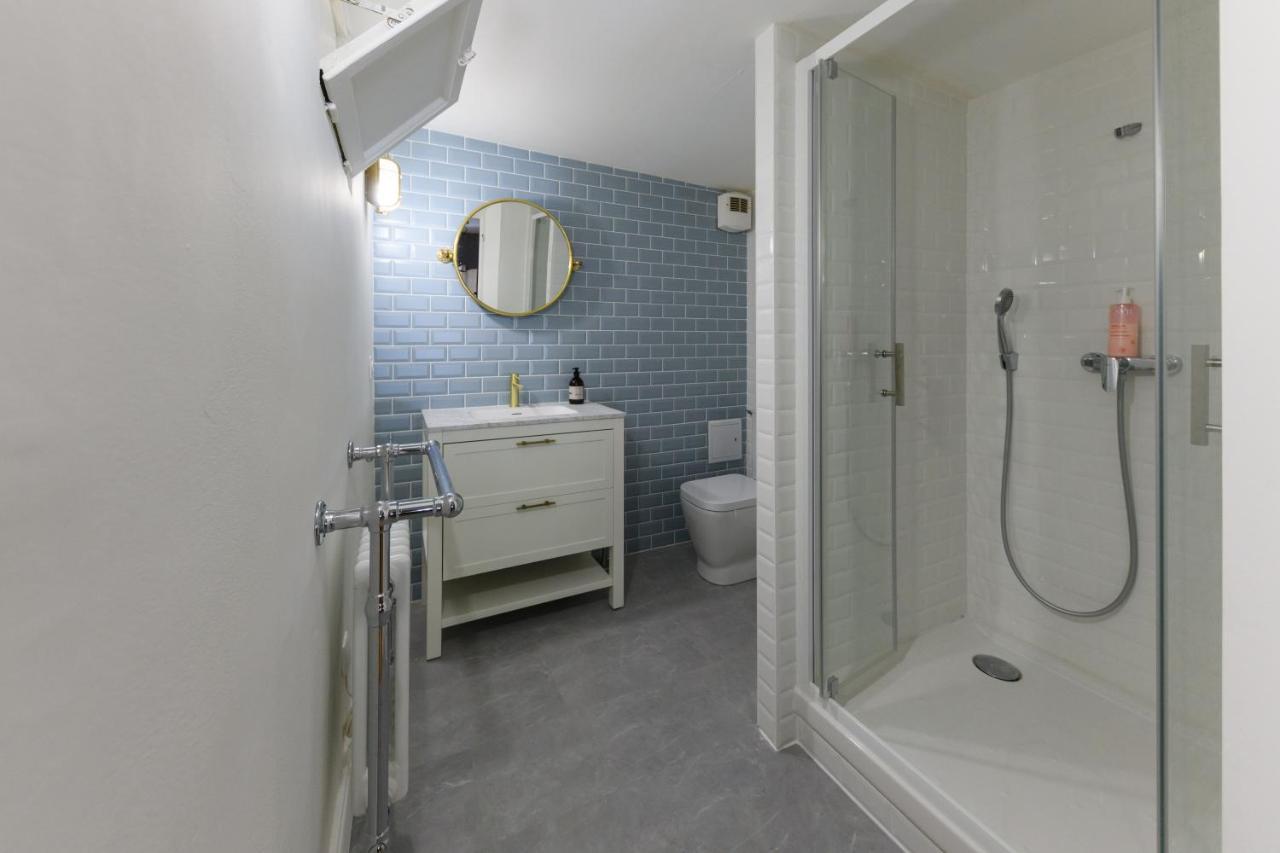Pau: Superbe Appartement Climatise/Coeur De Ville Exterior photo